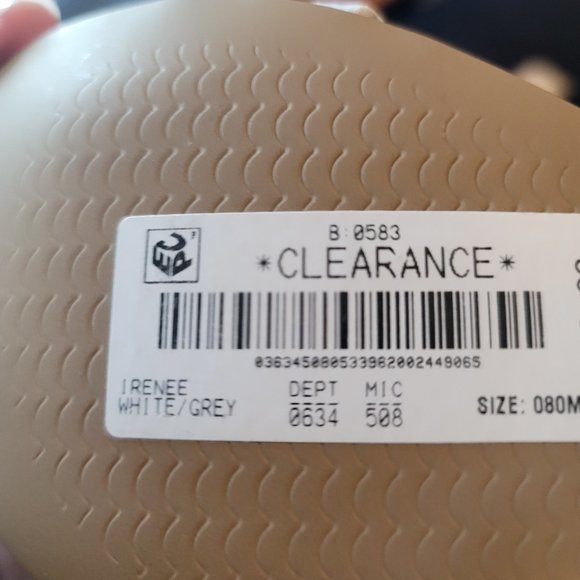 NWT Steve Madden Renee White and Grey Heels - Picture 10 of 14